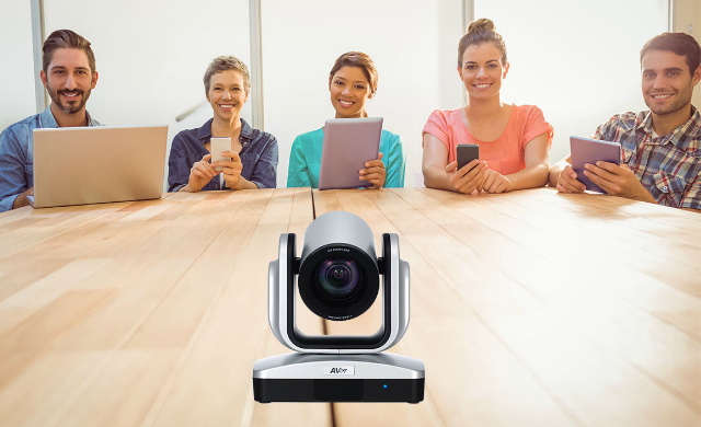 Aver CAM340 Camera Hội Nghị Đầu Tiên Đạt Chuẩn 4K Ultra HD 1